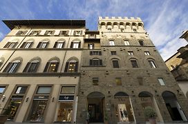 Antica Torre Di Via Tornabuoni 1 Bed & Breakfast Florence Exterior photo