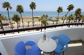 Les Palmiers Beach Boutique Hotel & Luxury Apartments