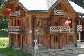 Chalet Suisse Bed And Breakfast