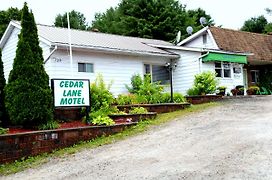Cedar Lane Motel