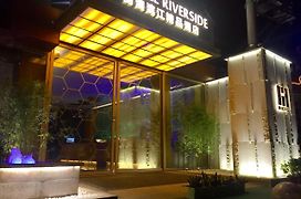 H-Hotel Riverside