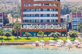 Miramar Hotel Resort And Spa