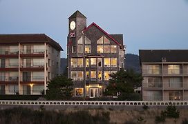 The Seaside Oceanfront Inn