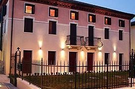 Villa Giotto Luxury Suite&Apartments