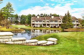The Ponds At Foxhollow By Capital Vacations