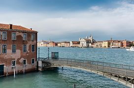 Al Redentore Di Venezia