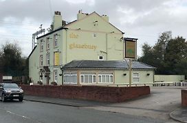 The Glazebury Bar And Restaurant With Accommodation