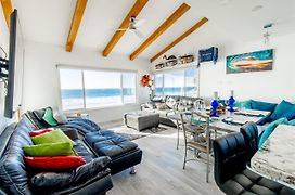 120-Oceanfront Penthouse 5