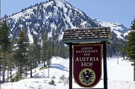 Austria Hof Lodge
