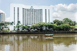 Hilton Kuching Hotel Exterior photo