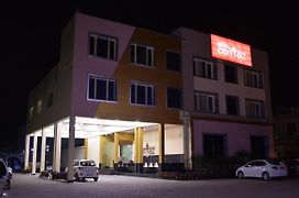 Hotel Adityaz