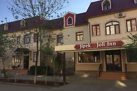 Jipek Joli Inn