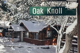 Oak Knoll Lodge