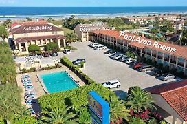 La Fiesta Ocean Inn & Suites