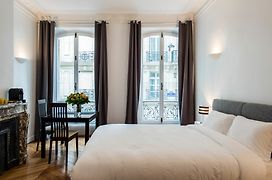 Paris Square Bed & Breakfast Exterior photo
