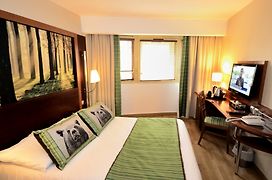 Green Hotels Confort Paris 13 (Adults Only)
