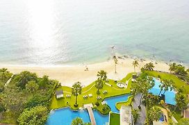 The Palm Wongamat Beach Pattaya