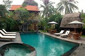 Wenara Bali Bungalows