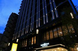 Smile Hotel Premium Osaka Hommachi