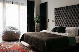 TG Hotel Suites Budapest