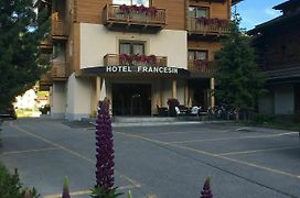 Francesin Active Hotel