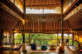 Vertical House Bali