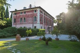 Villa Dei Cipressi
