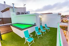 Espectacular apartamento con piscina solárium en el centro Y1