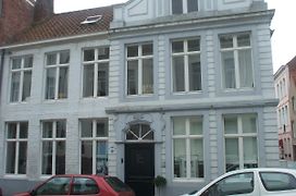 Brugge'S House Of Friends