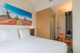 Maxhotel Amsterdam Airport Schiphol