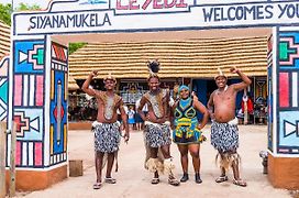 Aha Lesedi African Lodge & Cultural Village