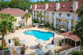 Palmera Inn And Suites