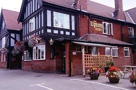 Upton Arms Hotel