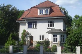 Villa Am Rosenfelspark