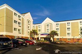 Candlewood Suites Fort Myers Interstate 75, An Ihg Hotel