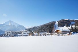 Familienparadies Sporthotel Achensee - Families Only