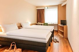 Ibis Hotel Muenchen Messe