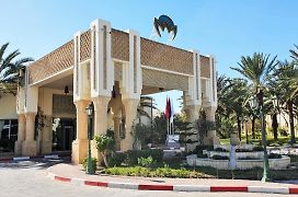 Ras El Ain Hotel Tozeur Exterior photo