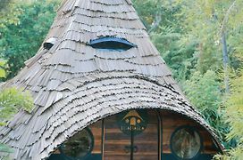 Igabara Hobbit House