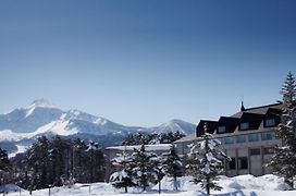 Urabandai Lake Resort Geihinkan Nekoma Rikyu