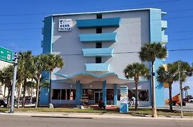 Fountain Beach Resort - Daytona Beach