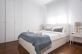 Les Corts Exclusive Apartments By Olala Homes