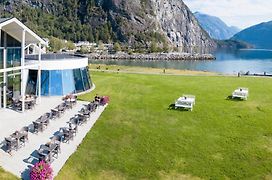 Valldal Fjordhotell - By Classic Norway Hotels