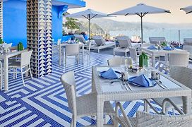 Hotel Luxury Patio Azul (Adults Only)