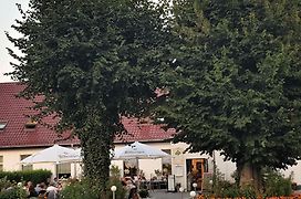 Lindenhof Liepgarten - Pension&Gaststätte