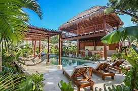 Zenses Wellness And Yoga Resort - Adults Only