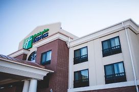 Holiday Inn Express & Suites Morton Peoria Area, An Ihg Hotel