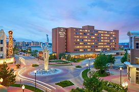 Delta Hotels By Marriott Muskegon Convention Center