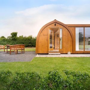 Orchard Glamping Catterall Exterior photo