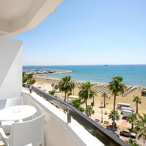 Les Palmiers Beach Boutique Hotel & Luxury Apartments Lárnaca Exterior photo